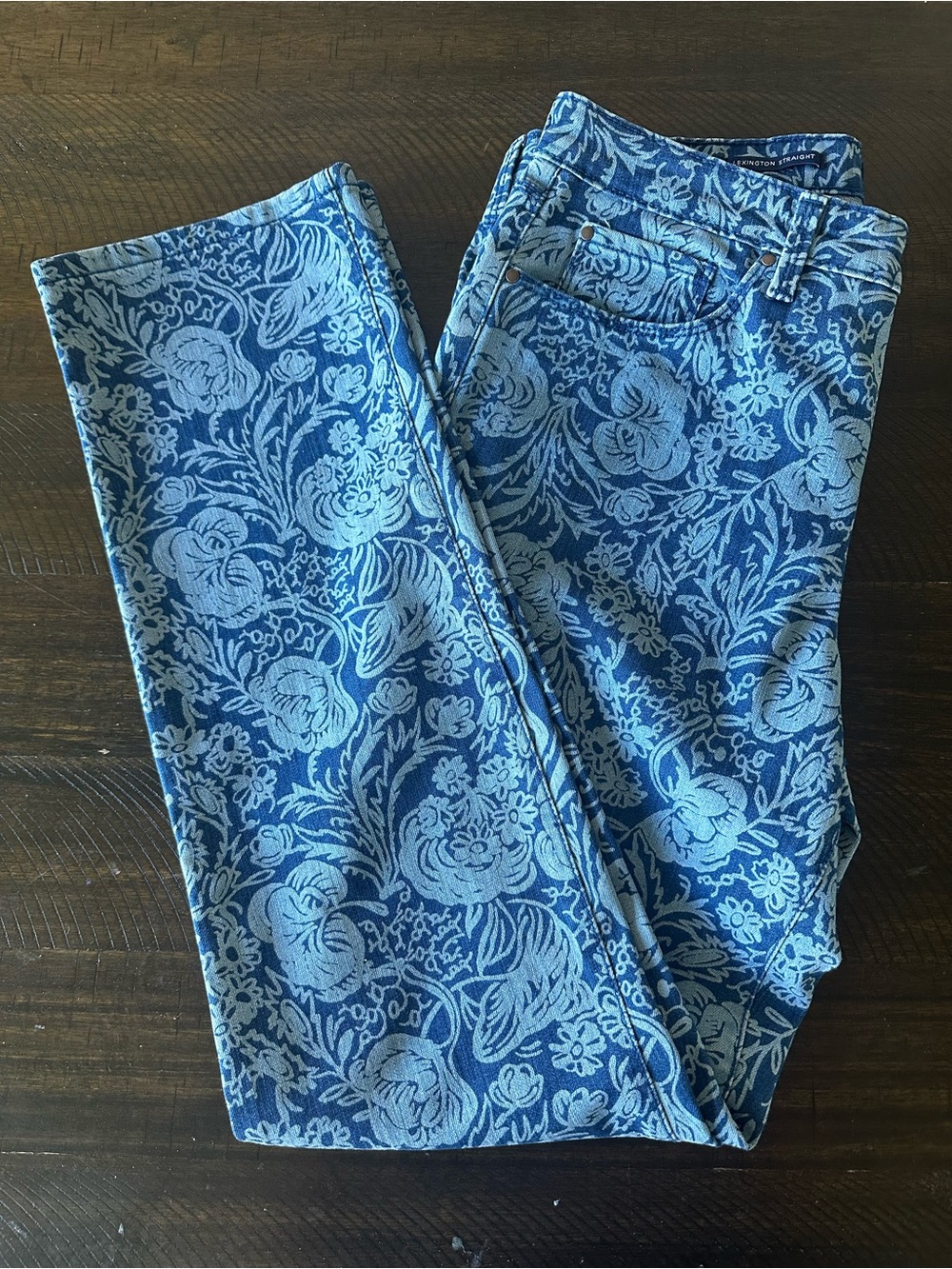 Charter Club Lexington Straight Floral Print Jeans Sz 10